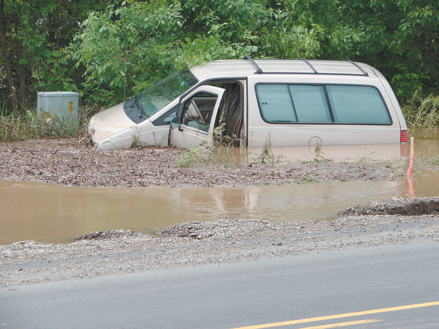 061418-ctzn-news-flood047